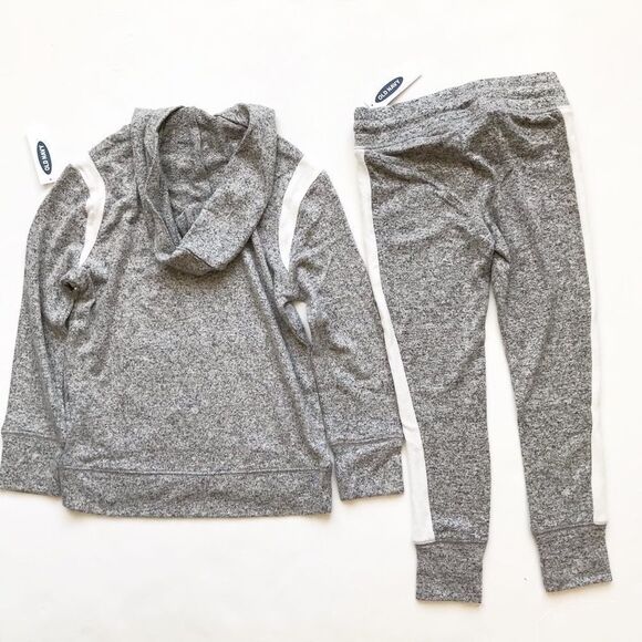 Old Navy NWT plush hoodie/jogger set XS(5T)/S(6Y) - Picture 8 of 8